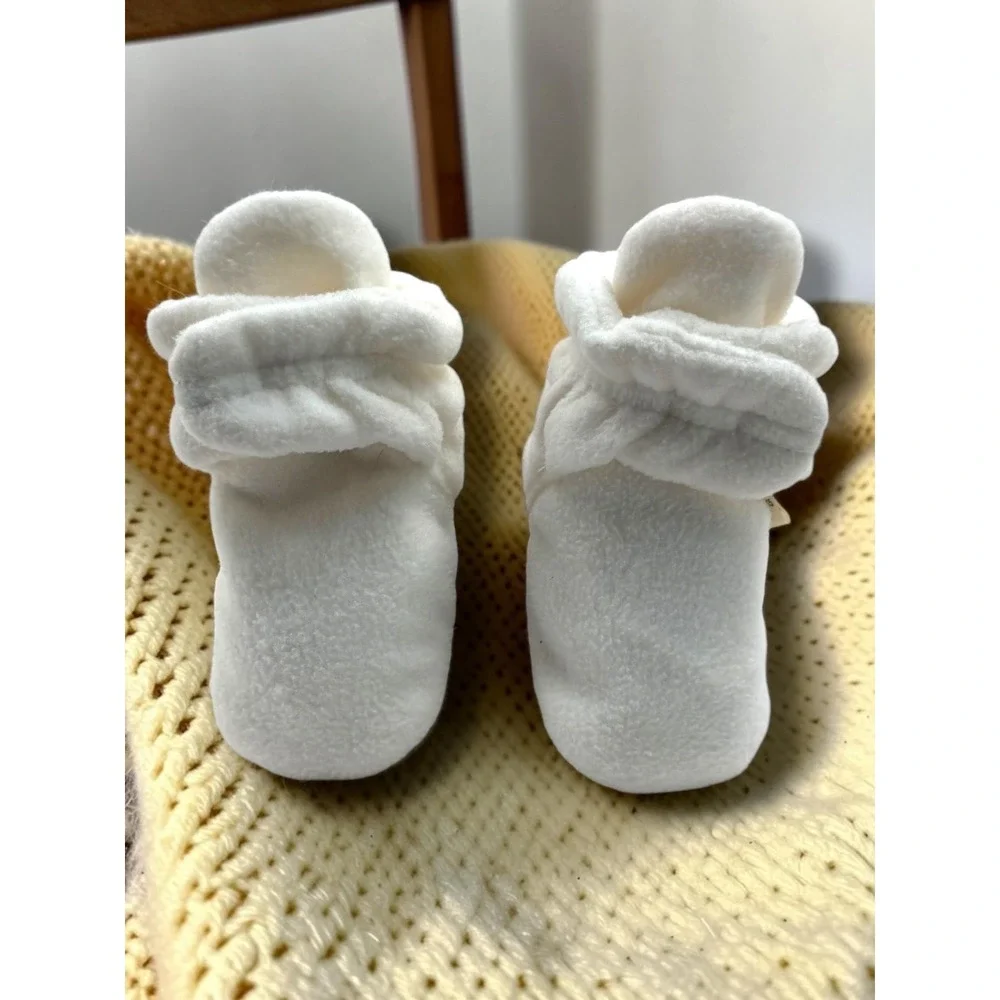 Pure Born Fleece Non Slip Ankle Wrap Stay On Baby Booties Off White Infant